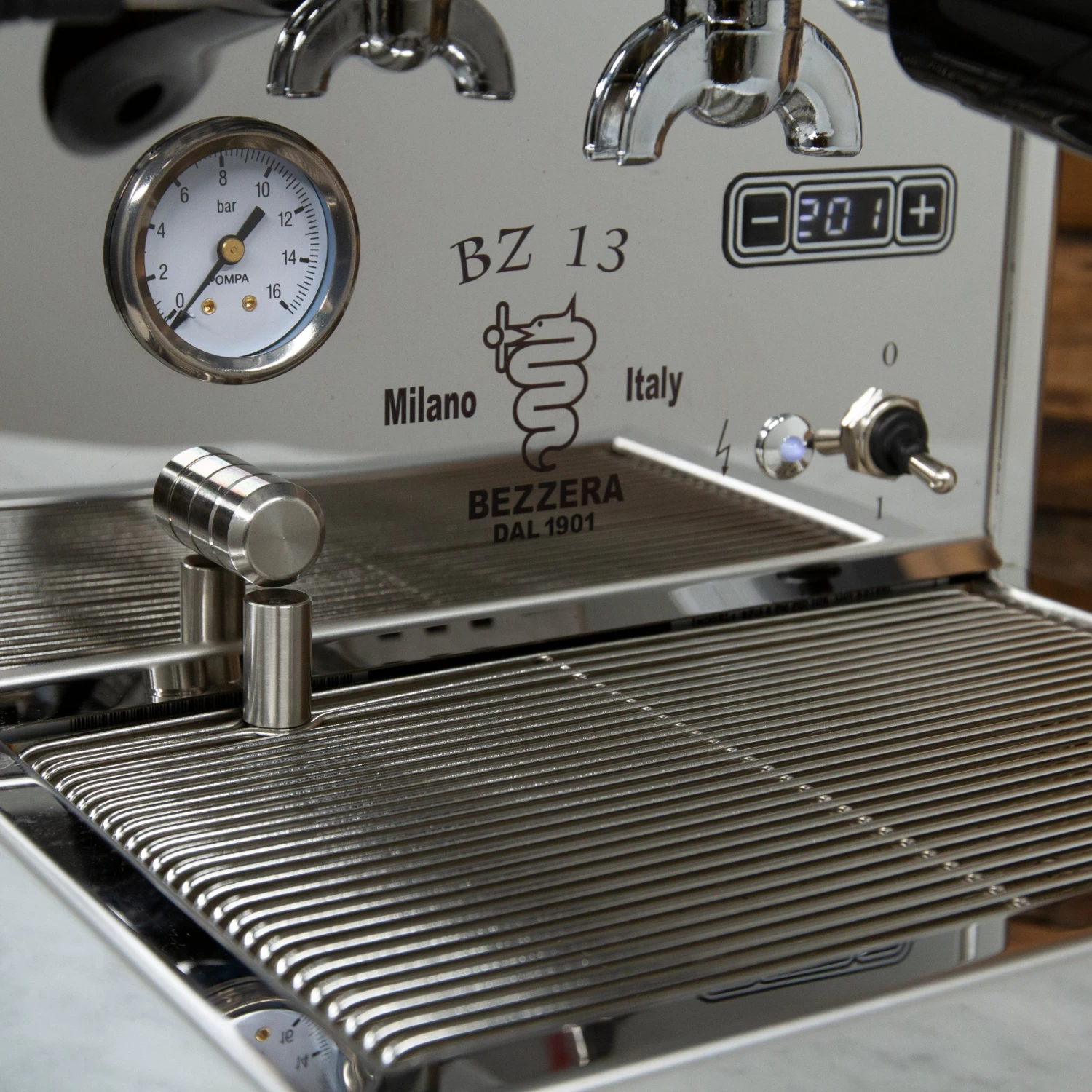 Bezzera BZ13 DE Espresso Machine - Special Edition - Image 11
