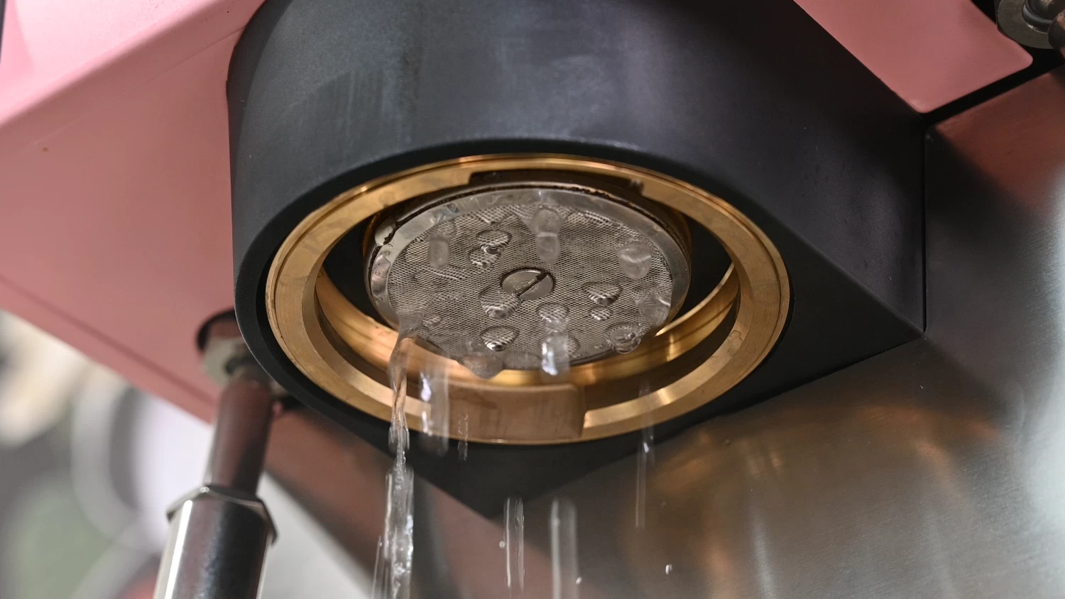 Rancilio Silvia Pro X Dual Boiler Espresso Machine In Pink - Image 4