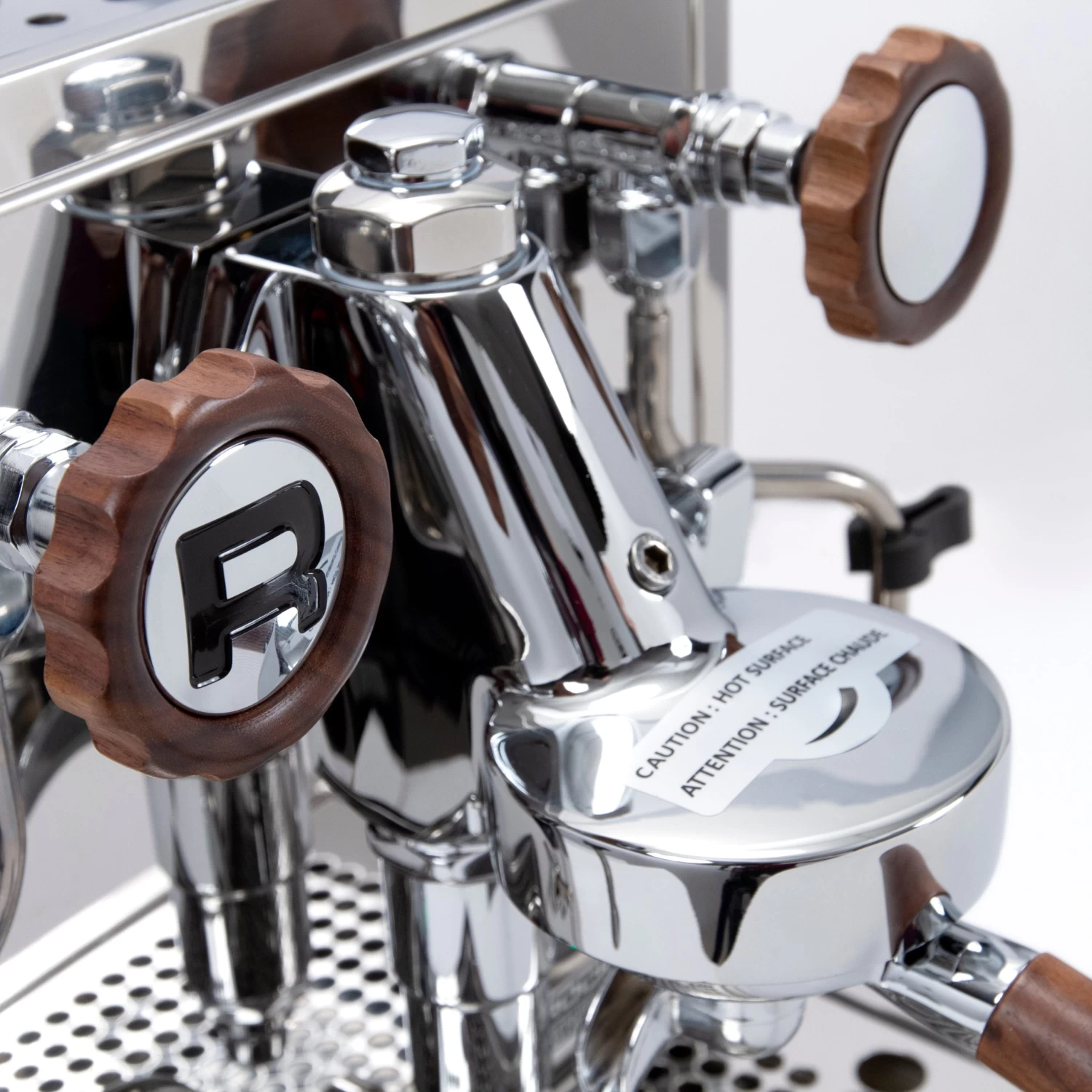 Rocket Espresso Giotto Cronometro R Espresso Machine - Walnut Accents - Image 5