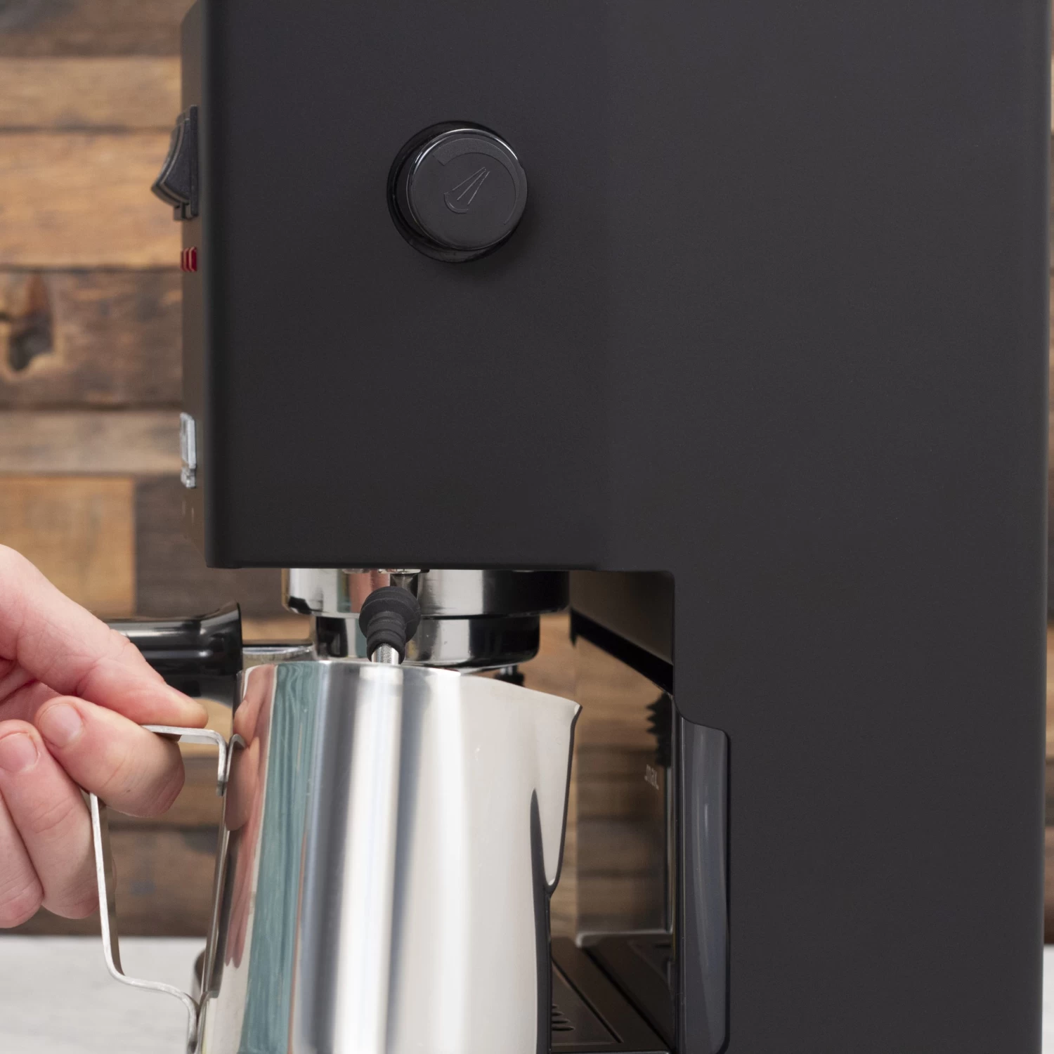 Gaggia Classic Evo Pro Espresso Machine In Thunder Black With Blackened Oak - Image 5