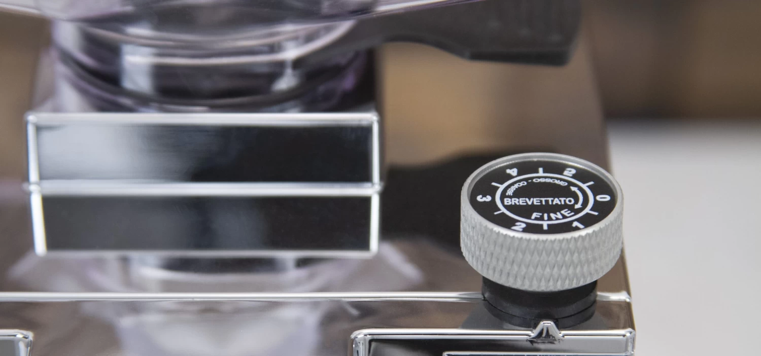 Eureka Mignon Magnifico Coffee Grinder In Gourmet Green - Image 13