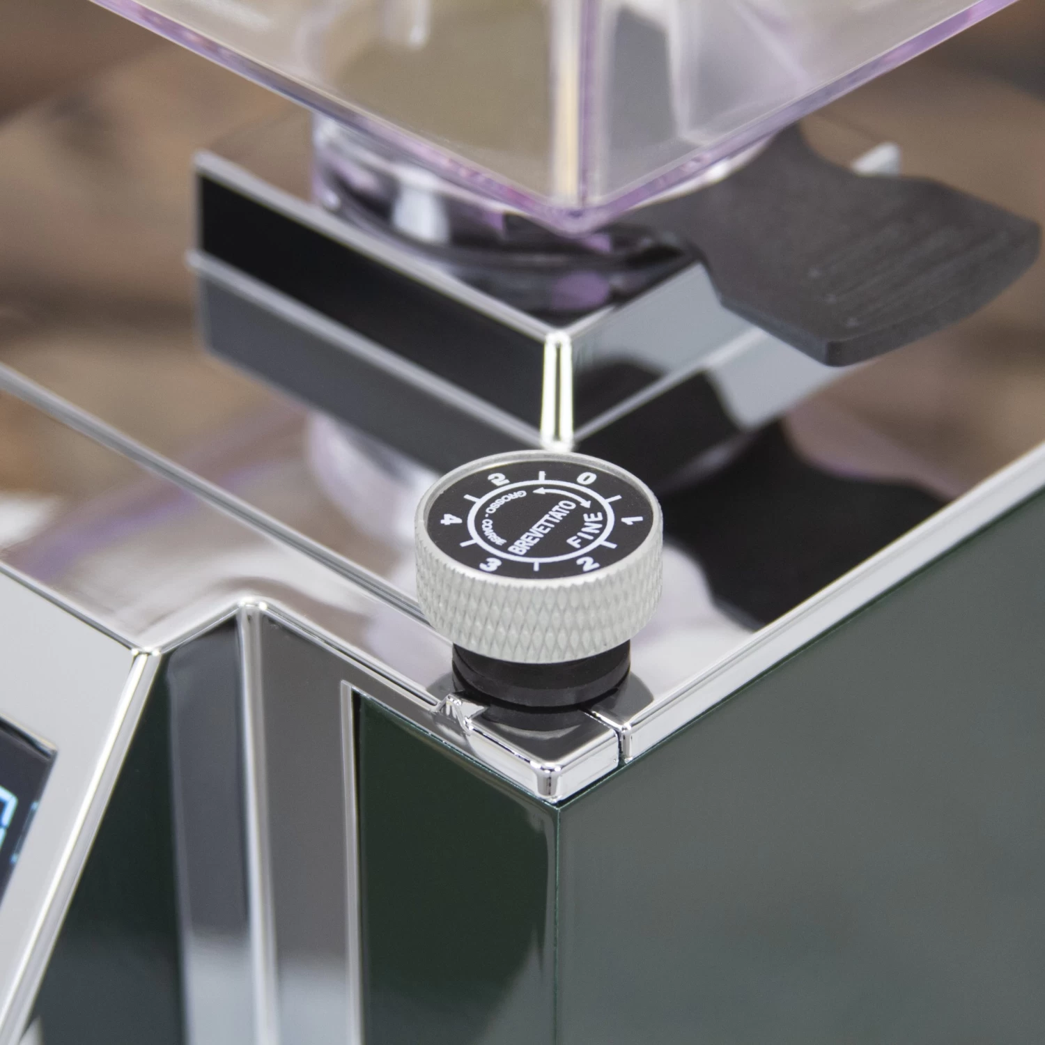 Eureka Mignon Magnifico Coffee Grinder In Gourmet Green - Image 9