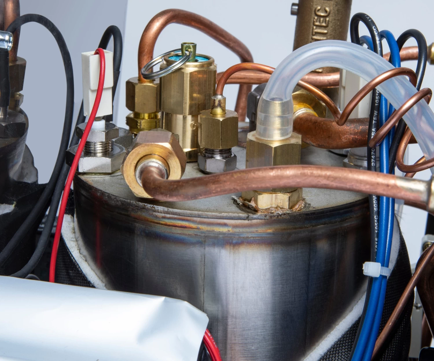 Profitec Pro 400 Espresso Machine In Matte Black With Flow Control And Tiger Maple - Image 10