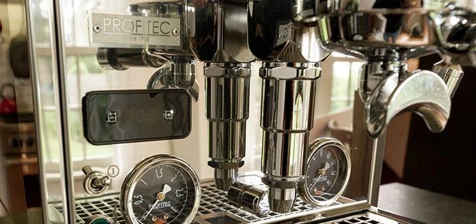 Profitec Pro 600 Dual Boiler Espresso Machine With Flow Control - Maple Birdseye - Image 6