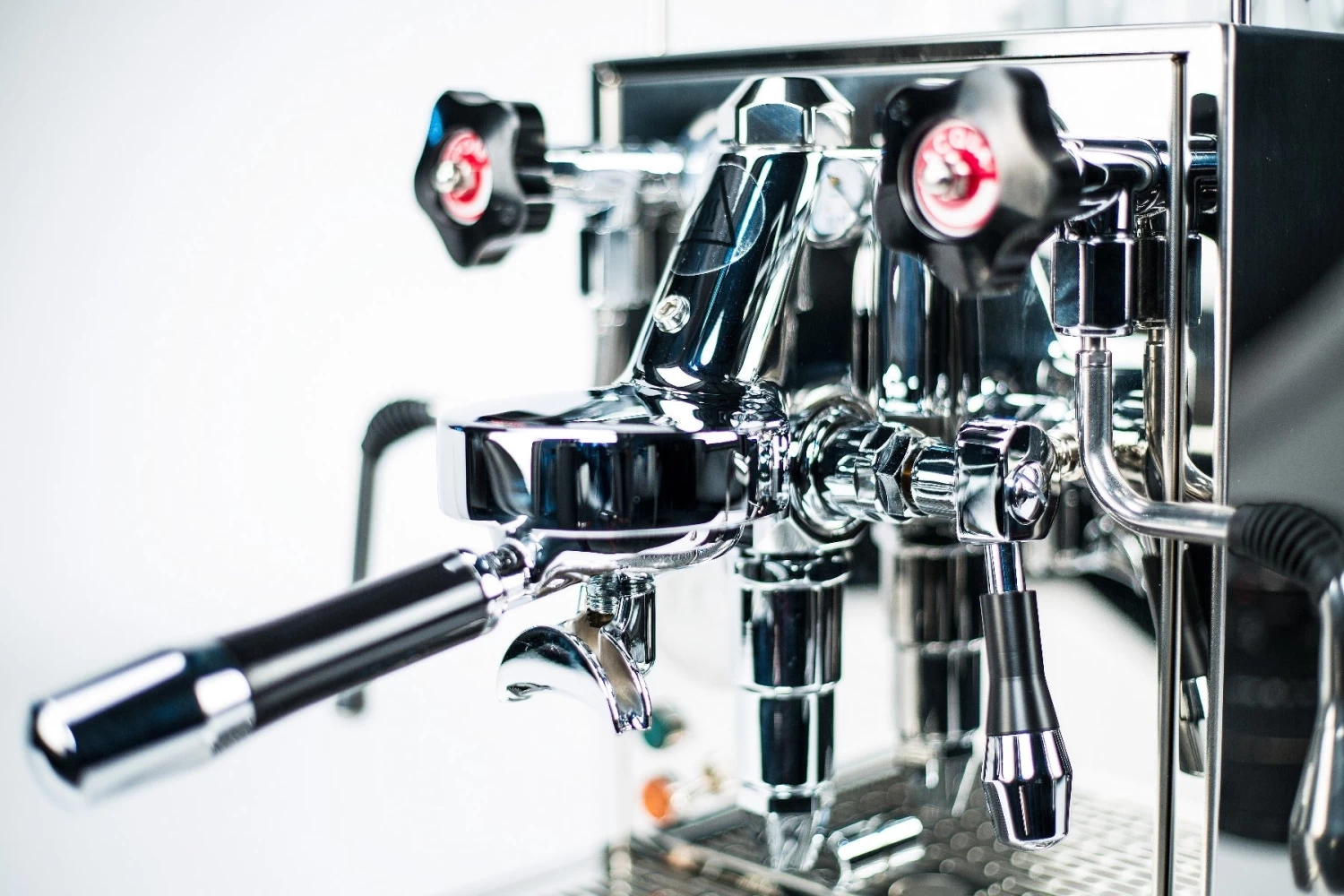 ECM Mechanika VI Slim Espresso Machine - Image 5